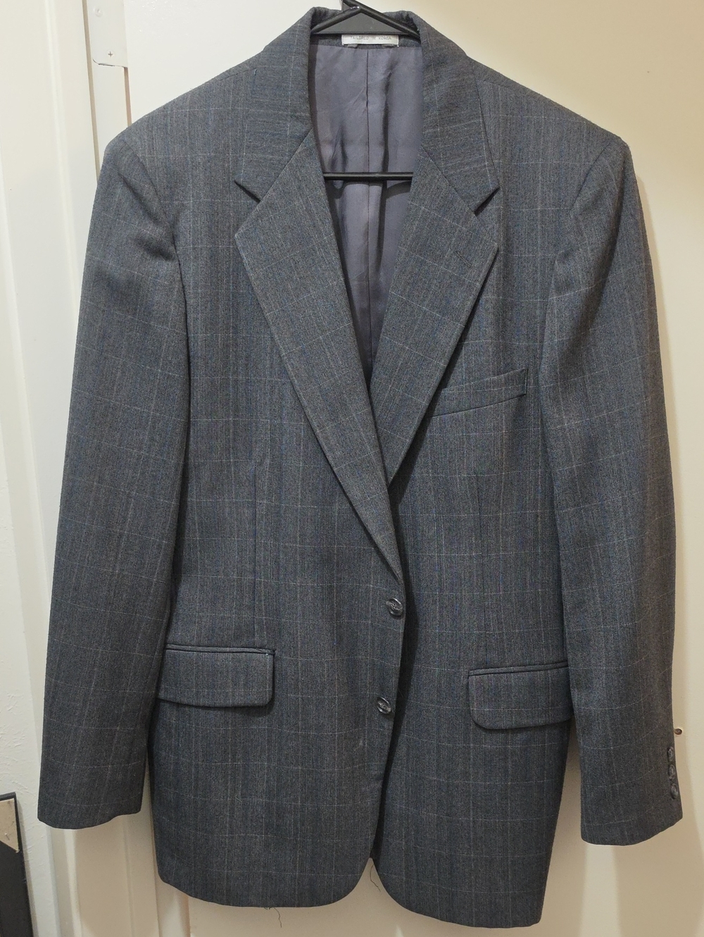 Hardy Amies Gray Windowpane Sport Coat